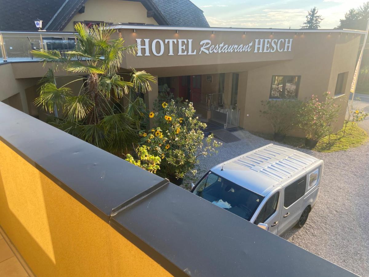 Hotel Restaurant Hesch Gabersdorf Buitenkant foto